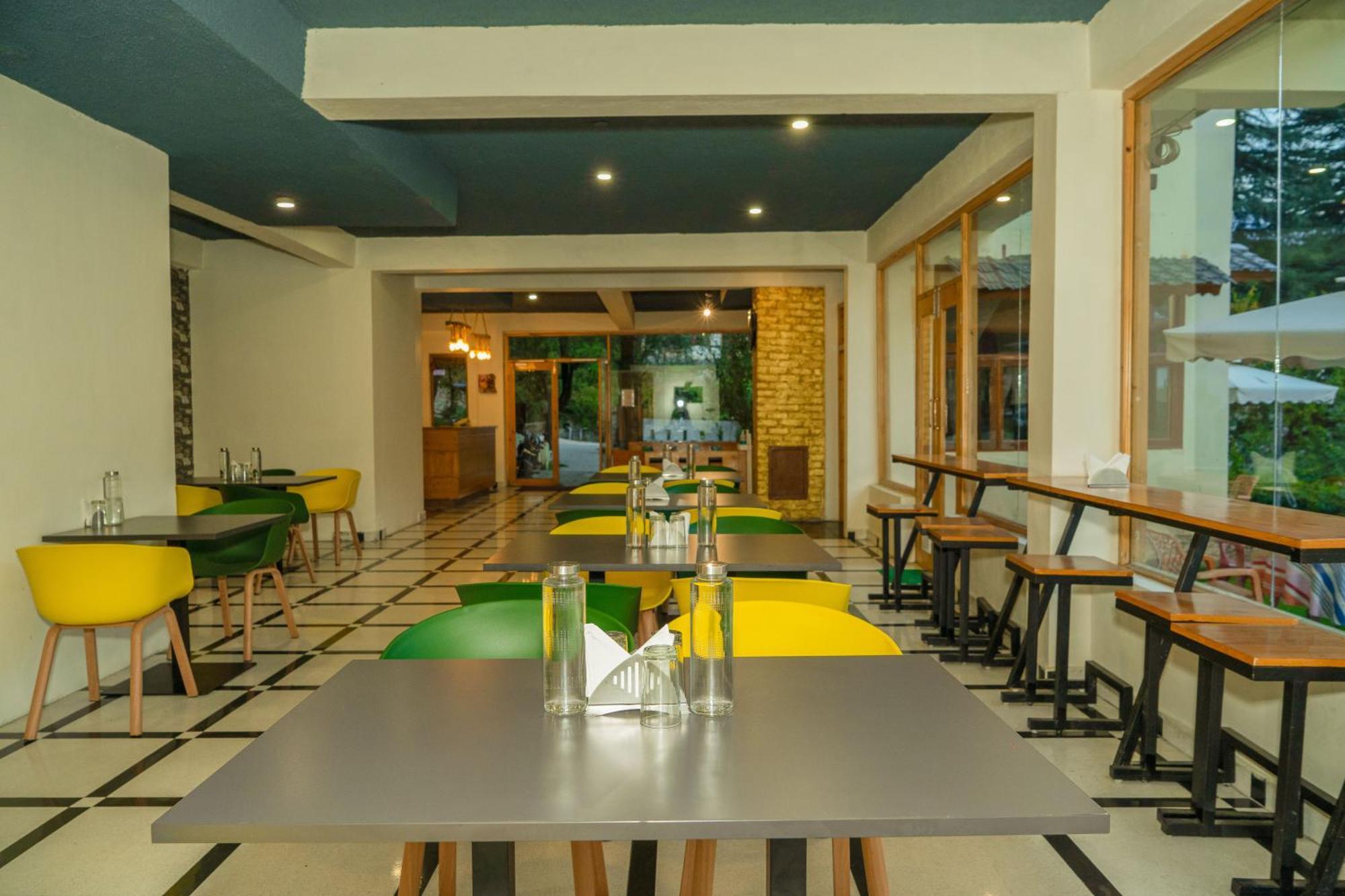 Sparsh Resort, A Boutique Stay - Just 2Kms Uphill From Mall Road, Near Old Manali מראה חיצוני תמונה